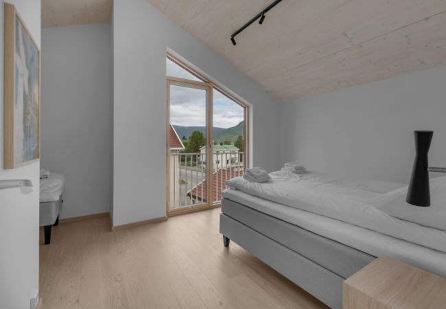 House in Tromsø - Pinewood Urban Red Lodge House in Tromsø - Pinewood Urban Red Lodge