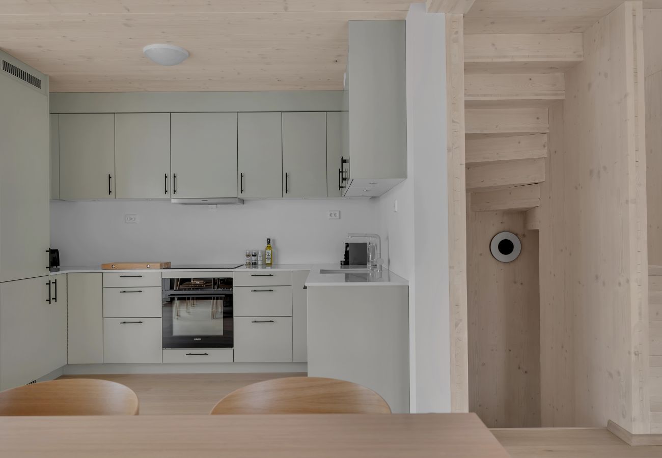 House in Tromsø - Pinewood Urban Red Lodge