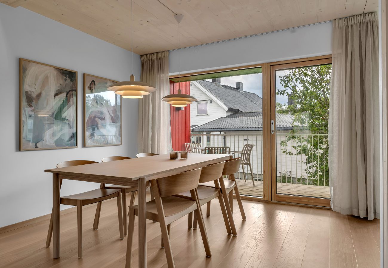 House in Tromsø - Pinewood Urban Green Lodge