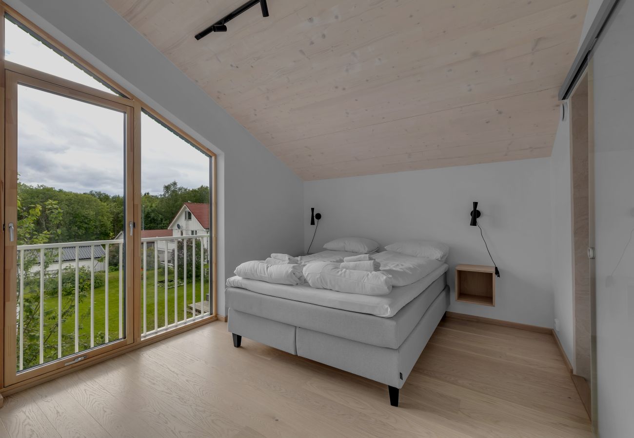 House in Tromsø - Pinewood Urban Green Lodge