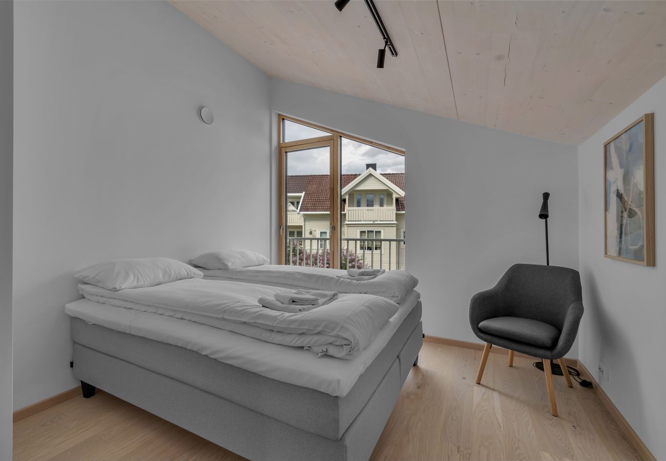 House in Tromsø - Pinewood Urban Blue Lodge