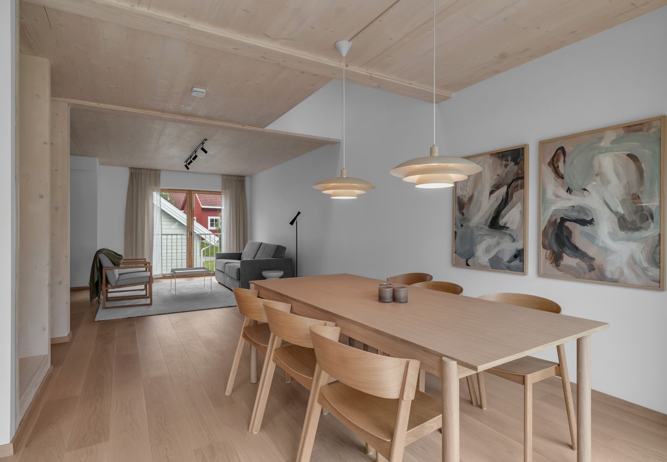 House in Tromsø - Pinewood Urban Blue Lodge