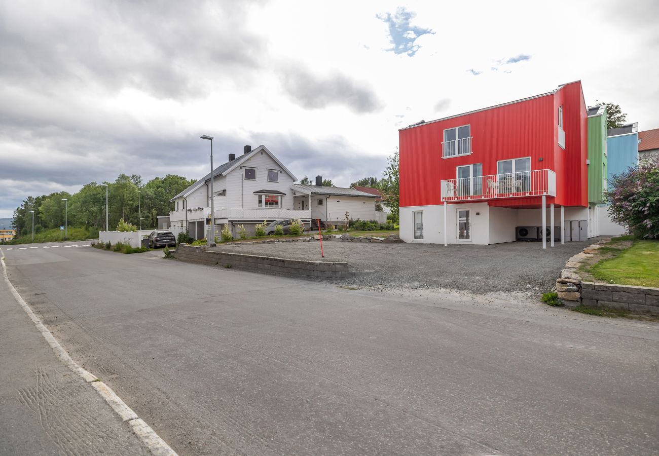 House in Tromsø - Pinewood Urban Blue Lodge