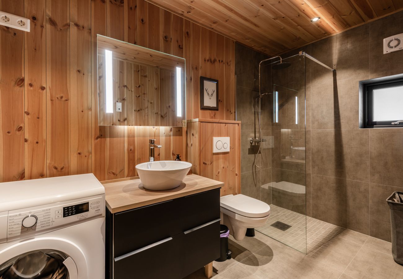 Apartment in Hol - Moderne leilighet i Vestlia . Ski in ski out