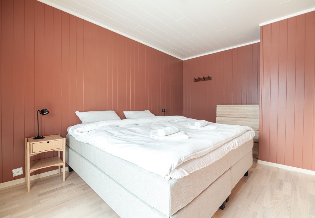 Apartment in Vestvågøy - Seaside apartment in Ballstad