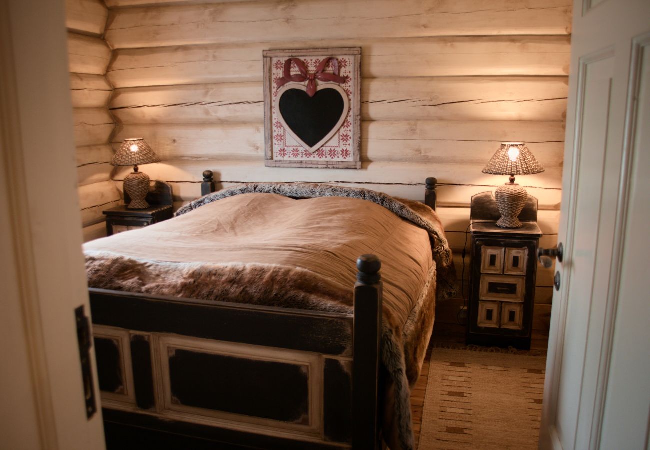 Cottage in Gol - Nydelig hyttetun på Torpoåsen