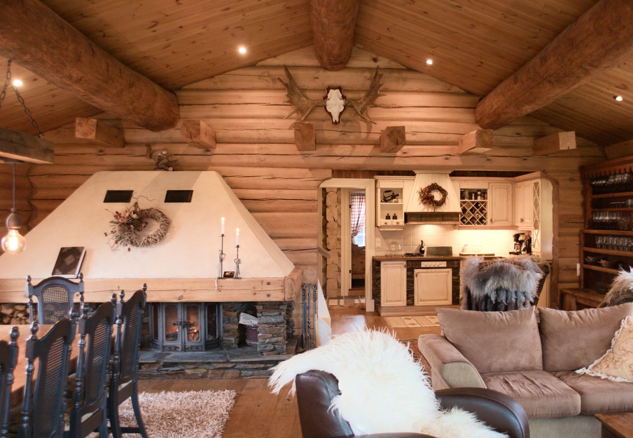 Cottage in Gol - Nydelig hyttetun på Torpoåsen