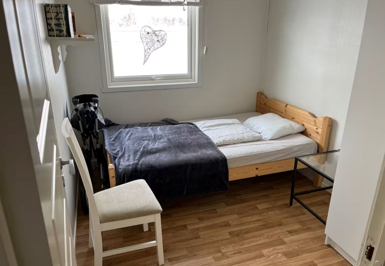House in Senja - Fantastisk hus med sjøtomt i Gryllefjord