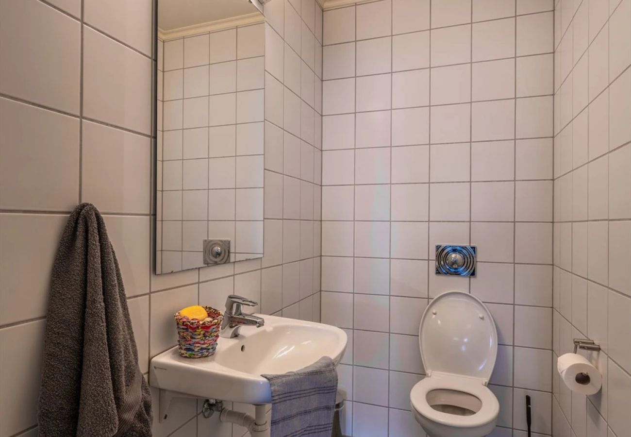 Apartment in Hemsedal - Large Ski in/Ski out Apartment for Groups