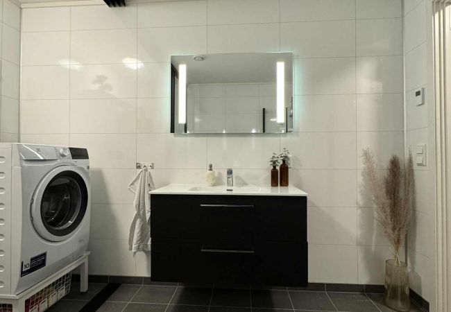 House in Leknes - Modern townhouse in Lofoten House in Leknes - Modern townhouse in Lofoten