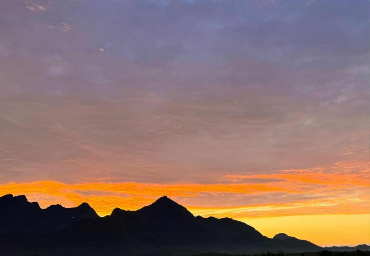 House in Leknes - Modern townhouse in Lofoten