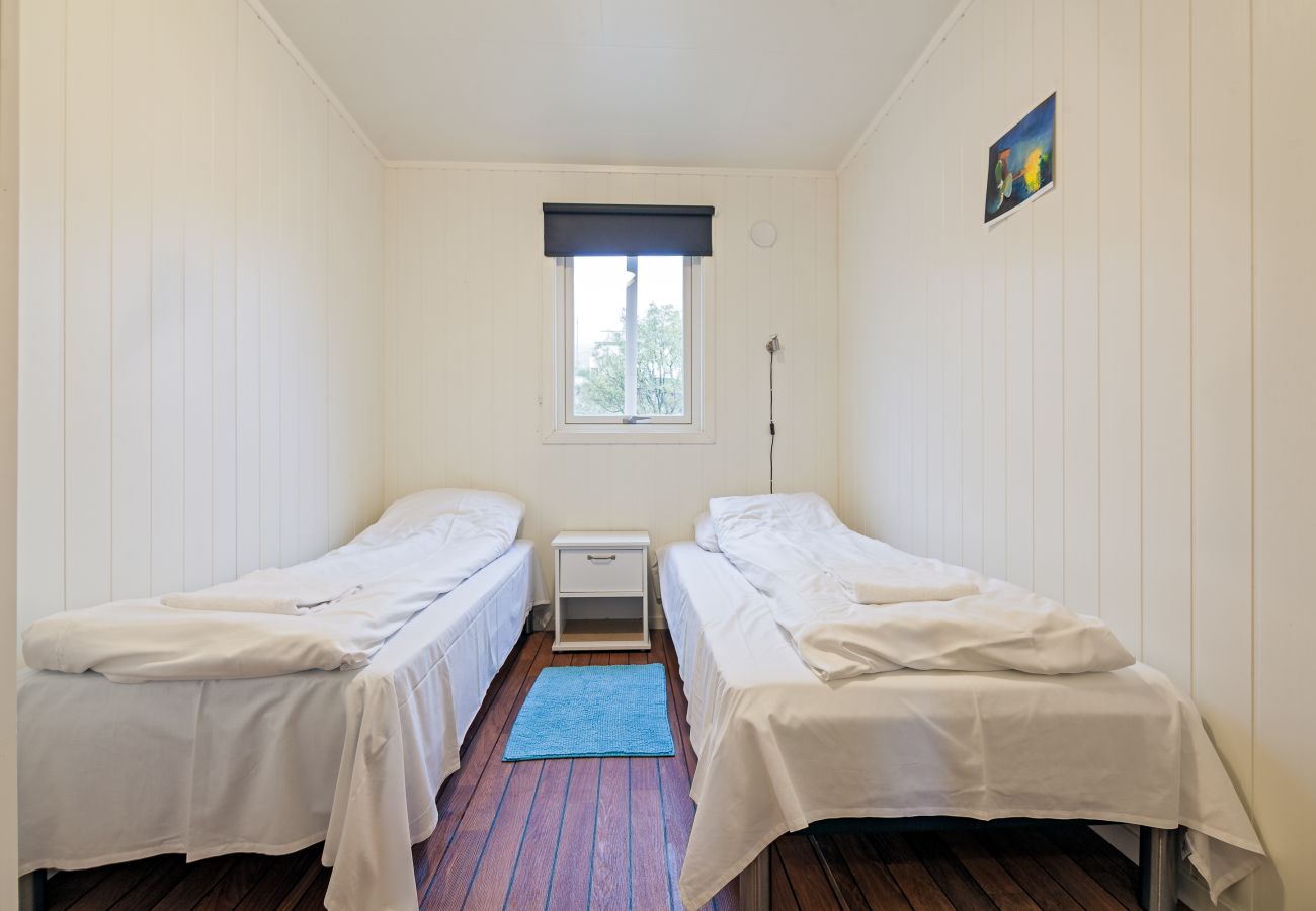 Cabin in Vestvågøy - Sjøstrand cabin 14