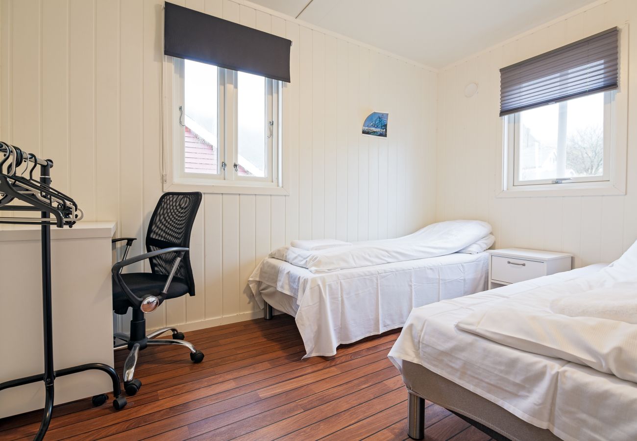 Cabin in Vestvågøy - Sjøstrand cabin 14