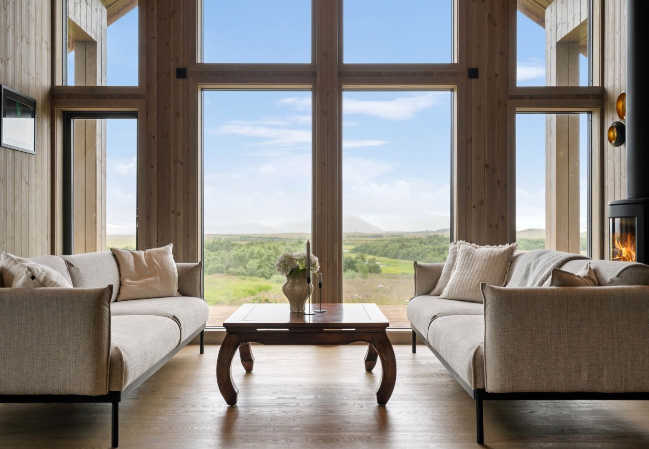 Cottage in Vågan - Private Modern Hoven Lodge
