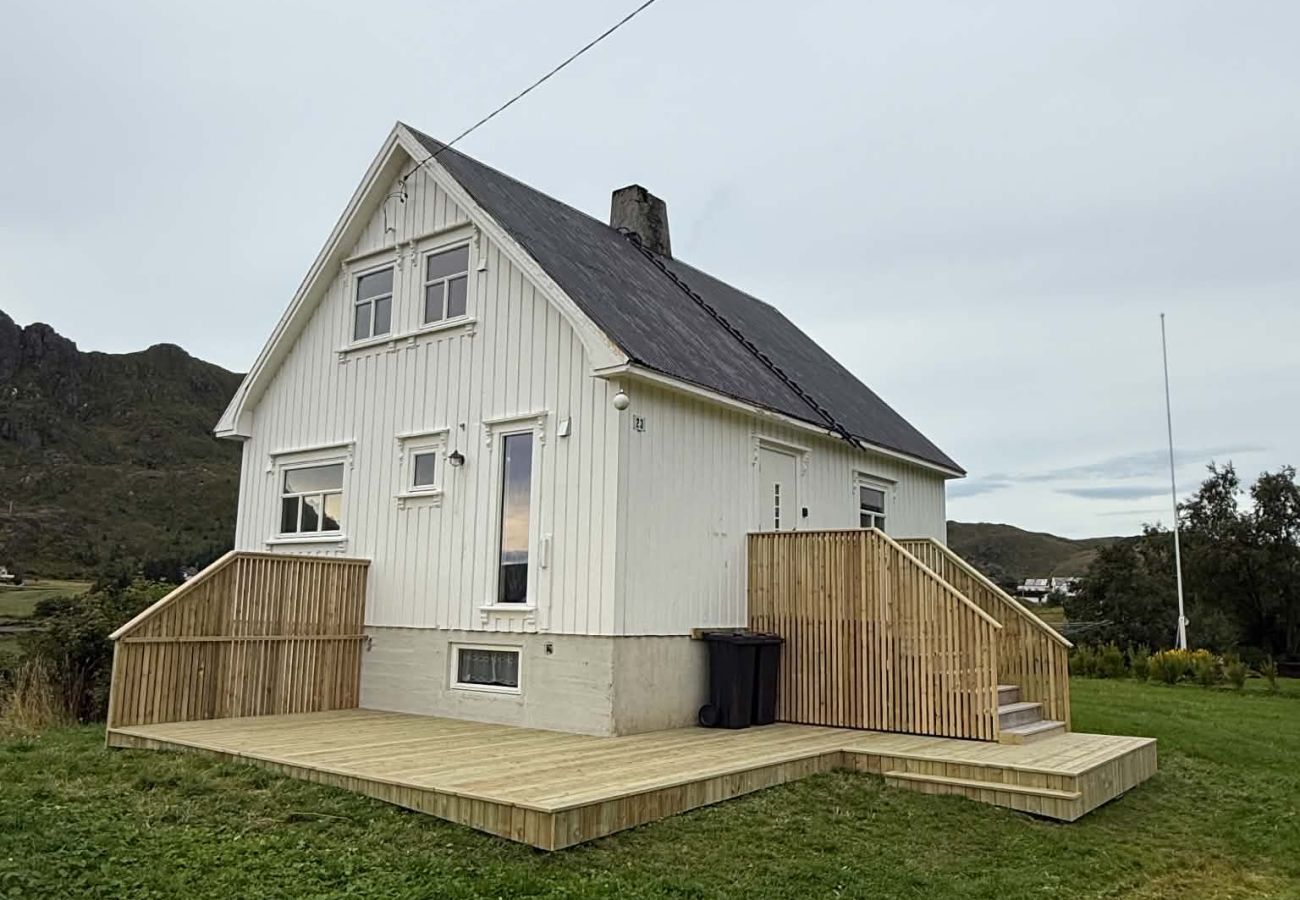 House in Vestvågøy - Peaceful retreat in Lofoten