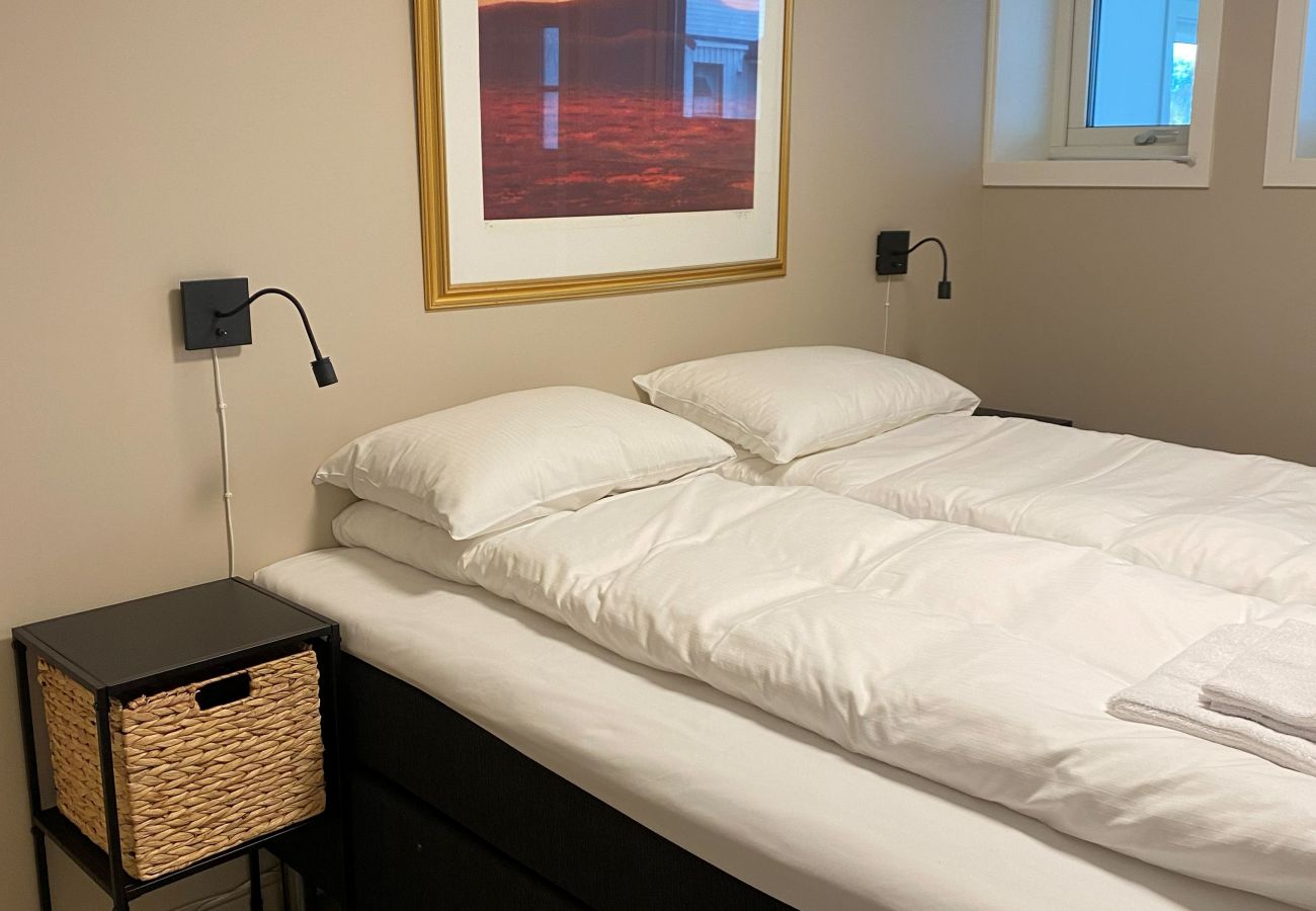 Apartment in Vågan - Modern apartment with mountain and sea view