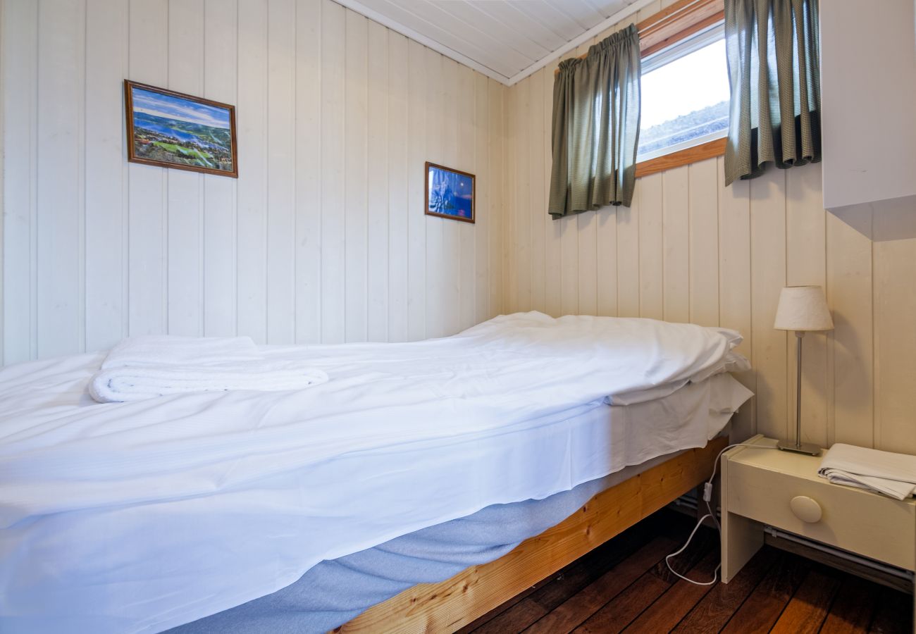 Cabin in Vestvågøy - Sjøstrand cabin 9