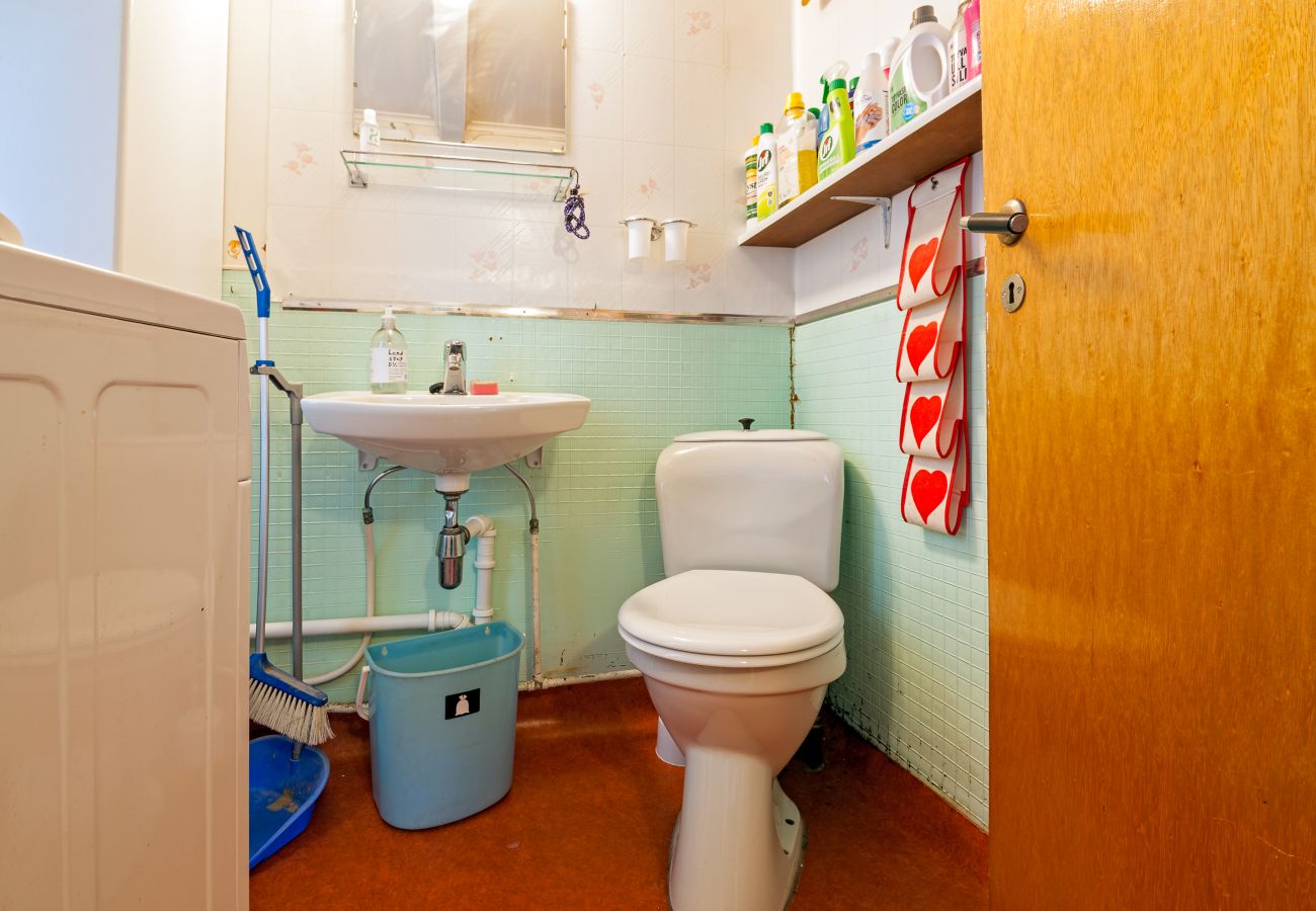 House in Vestvågøy - Heimly, cosy house in a fjord