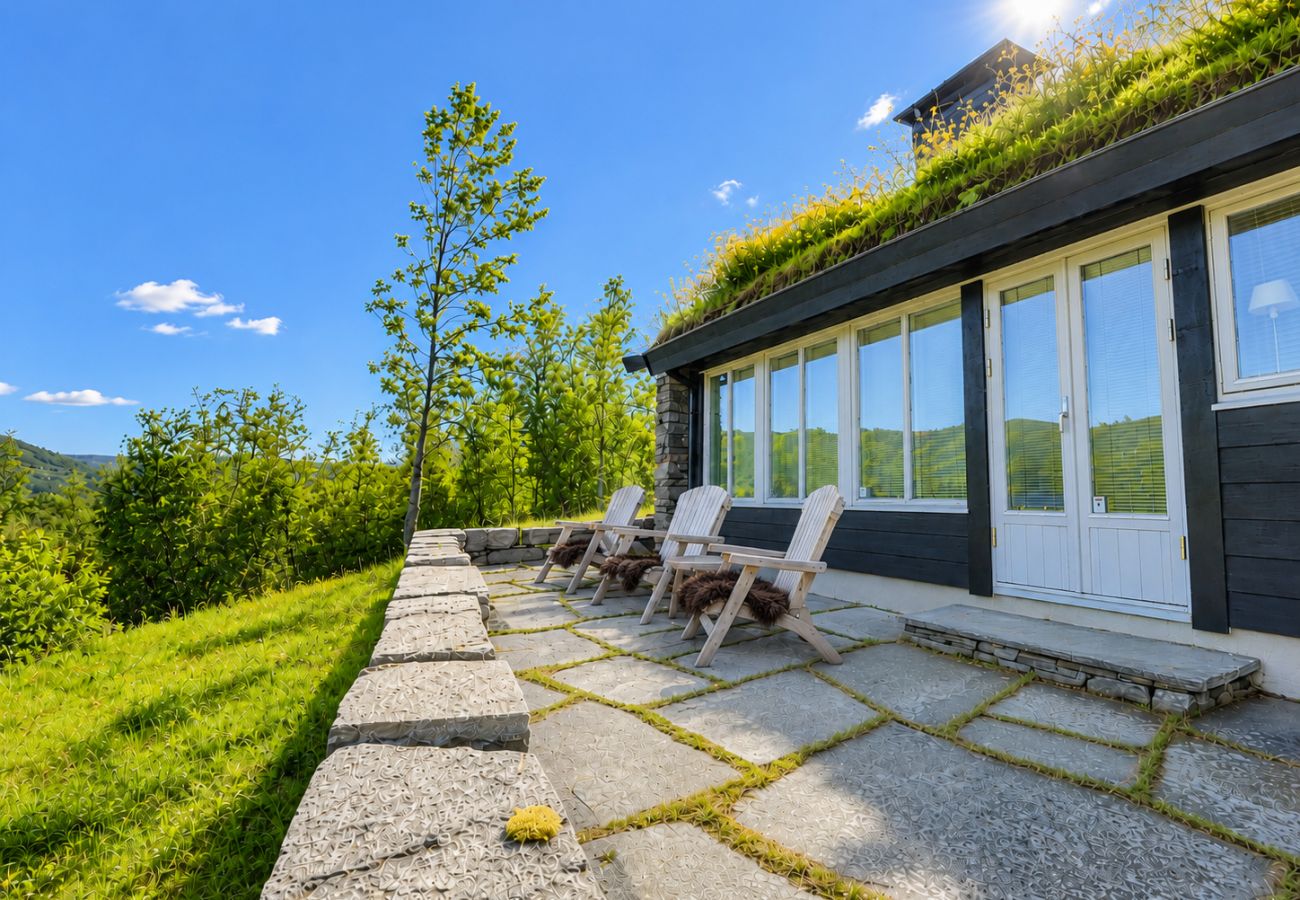 Cabin in Hol - Familiehytte med fantastisk beliggenhet i Vestlia
