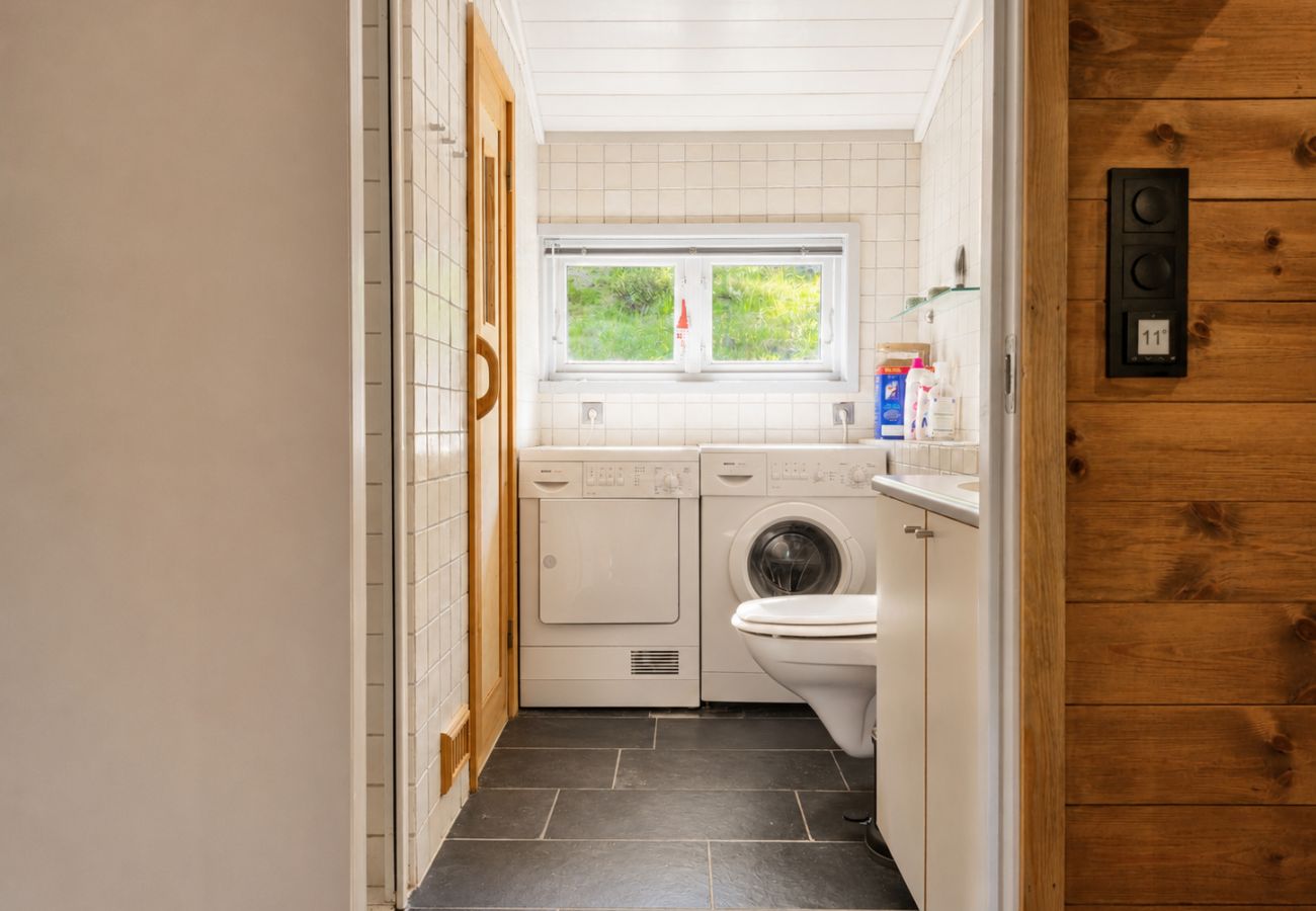 Cabin in Hol - Familiehytte med fantastisk beliggenhet i Vestlia