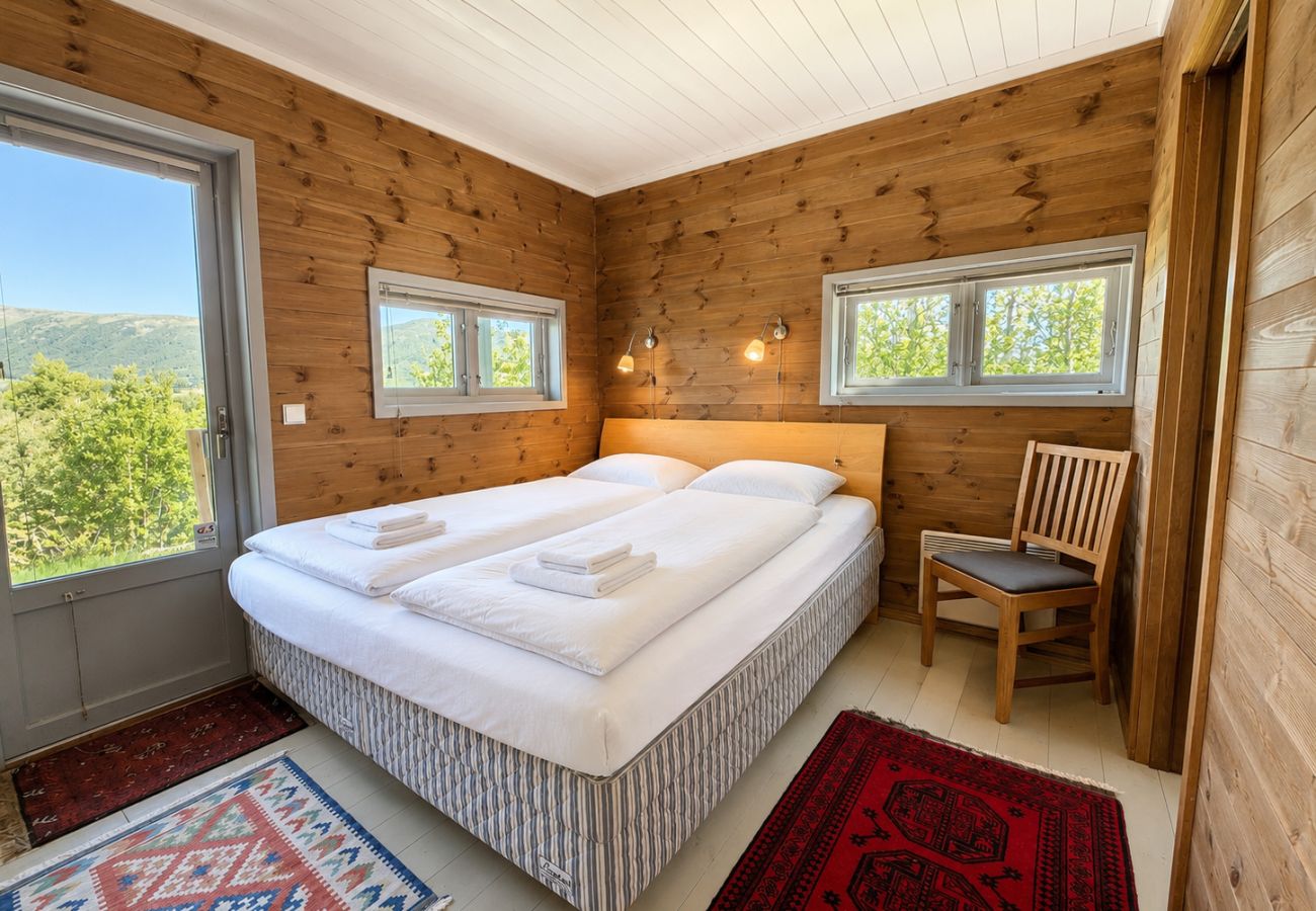 Cabin in Hol - Familiehytte med fantastisk beliggenhet i Vestlia