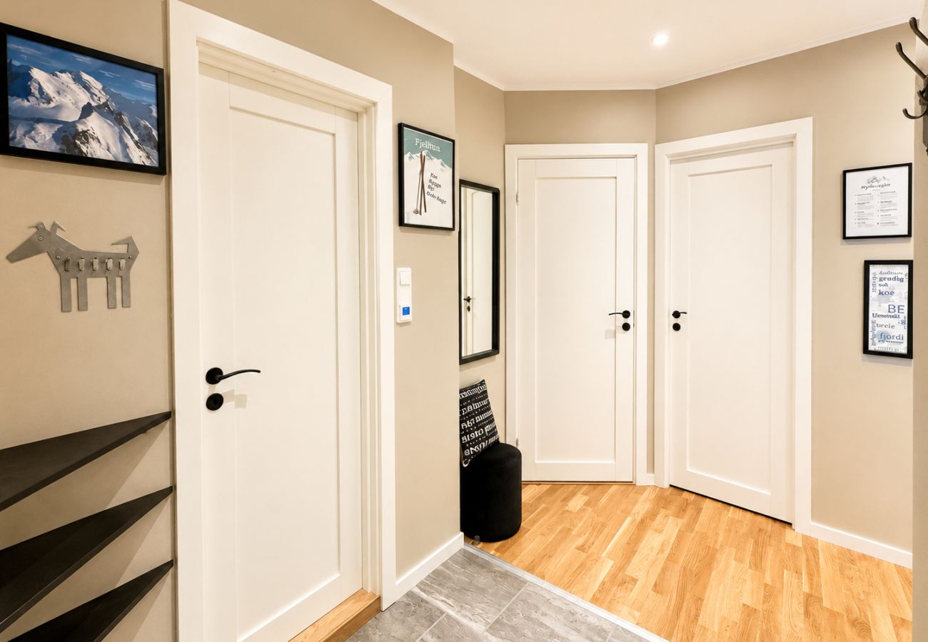 Apartment in Hol - Central apartment - walking distance to everything