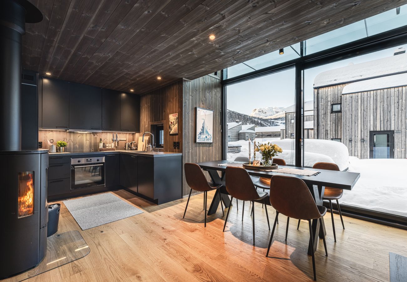Cabin in Hemsedal - Hemsedal ski in/ski out cabin – modern comfort by the slopes