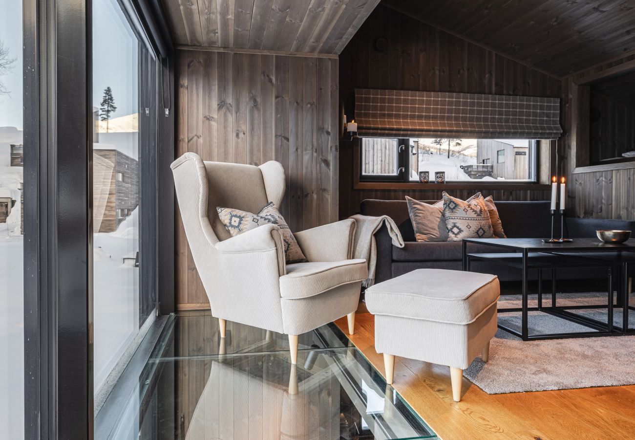 Cabin in Hemsedal - Hemsedal ski in/ski out cabin – modern comfort by the slopes