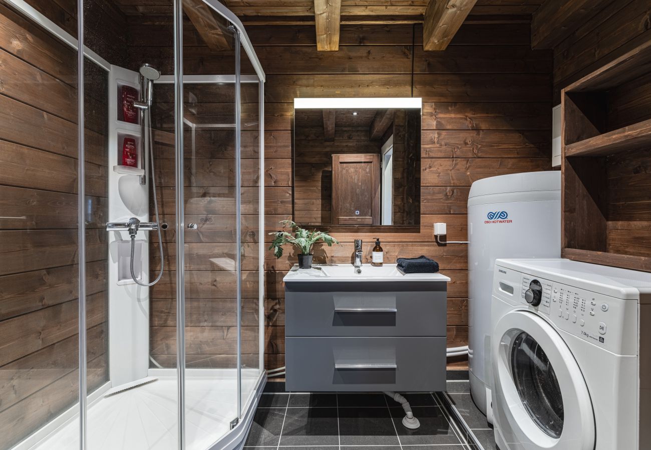 Cabin in Hemsedal - Unique 'Stabbur' in Hemsedal, view to skislopes