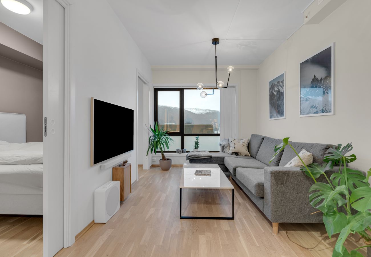 Apartment in Tromsø - Moderne sentral toppleilighet med utsikt til fjellheisen og Tromsdalstind