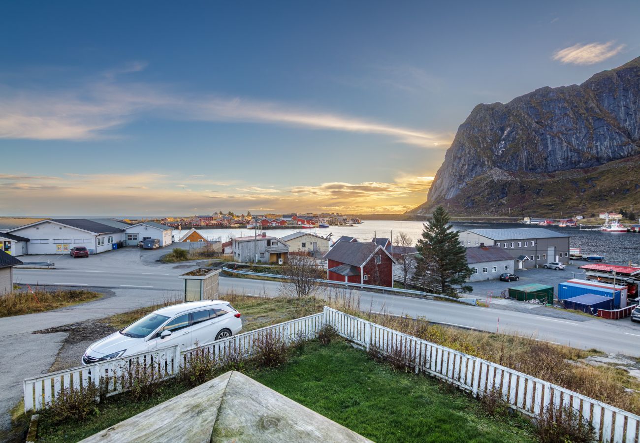 House in Moskenes - Valen Retro Home, Reine
