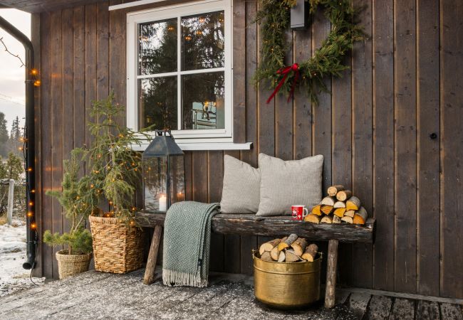 Cottage in Gol - Solglimt, mountain cabin in Golsfjellet with jacuzzi