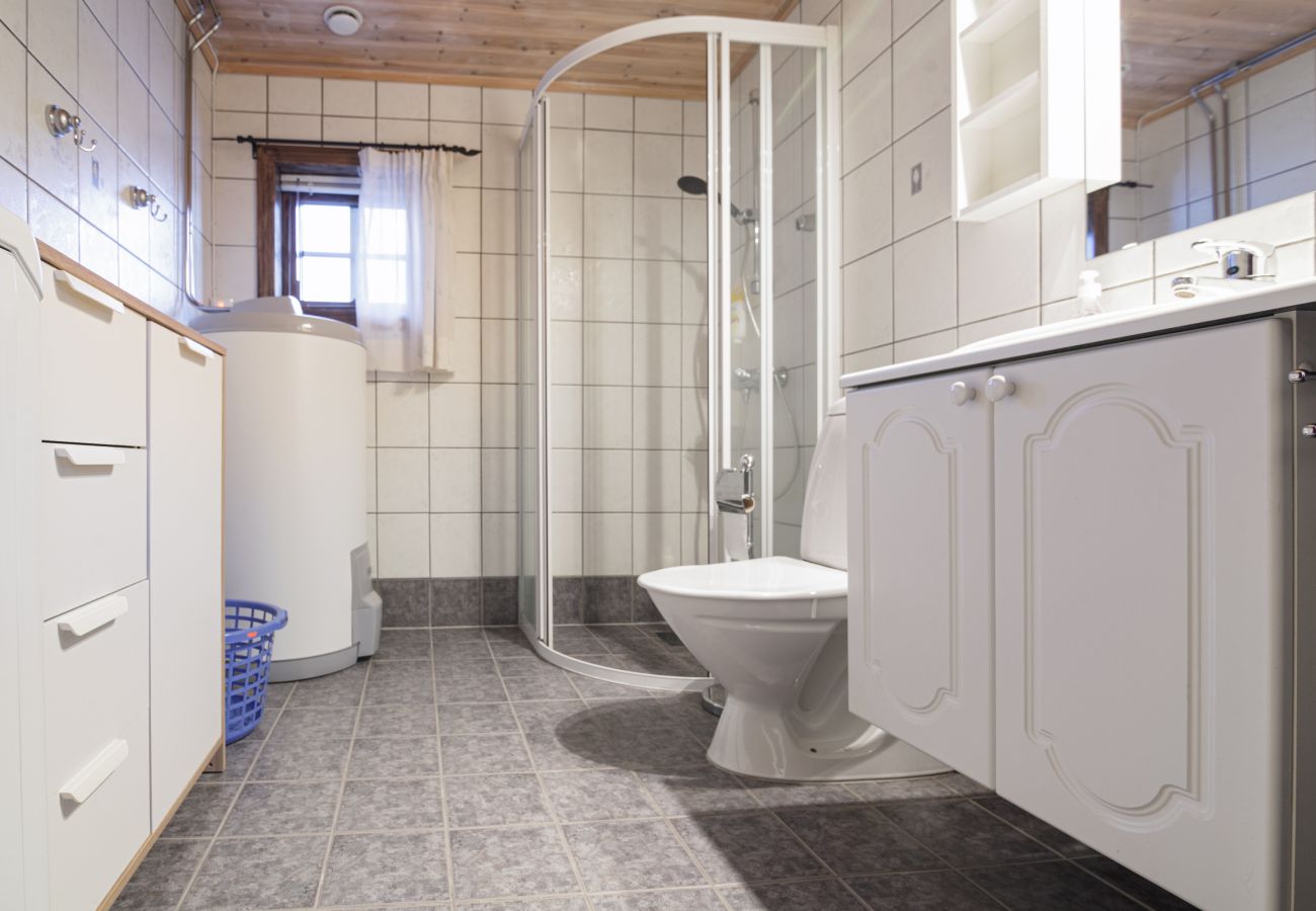 Cottage in Moskenes - Magnusbua, traditional rorbu in Reine, Lofoten