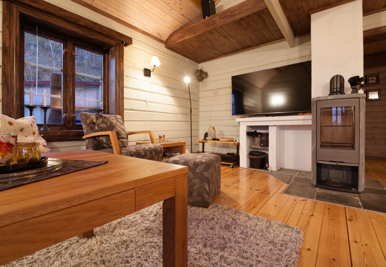 Cottage in Moskenes - Magnusbua, traditional rorbu in Reine, Lofoten