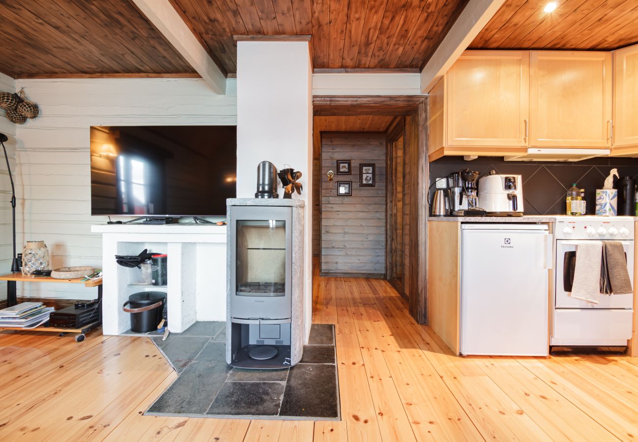 Cottage in Moskenes - Magnusbua, traditional rorbu in Reine, Lofoten