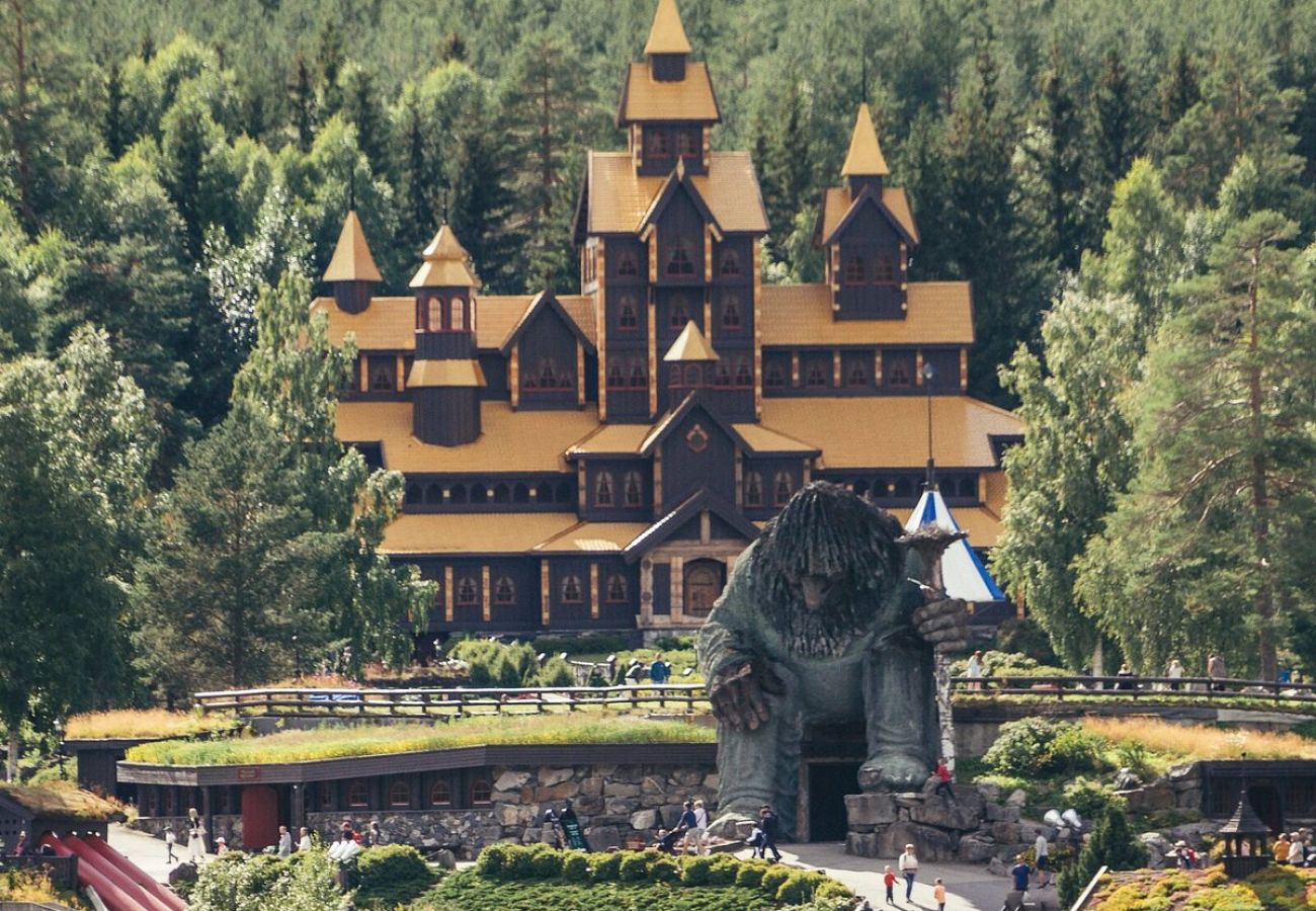 Cottage in Øyer - Family cabin in Hafjell, ski in-ski out
