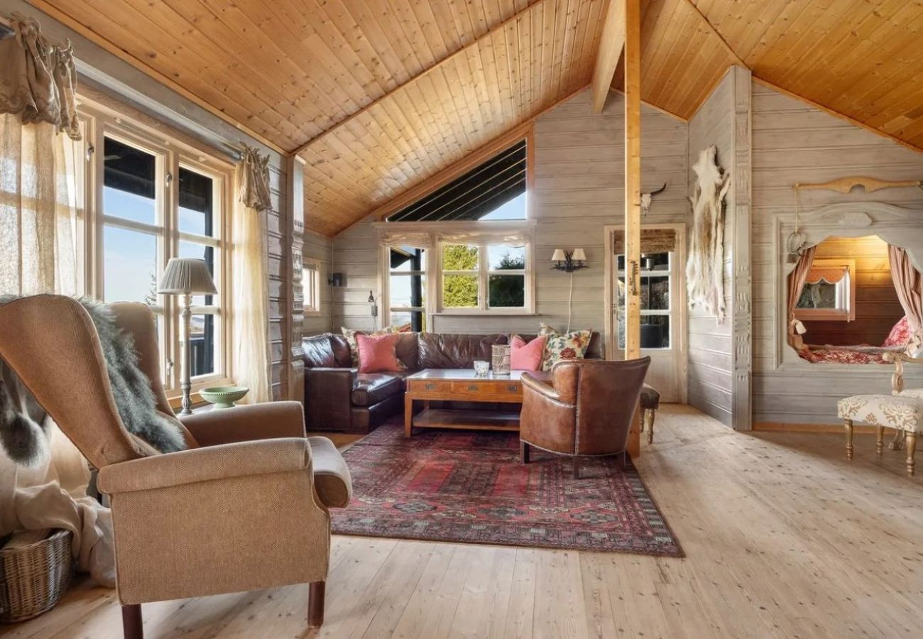 Cottage in Øyer - Bekkeblom, family cabin with extension in Hafjell