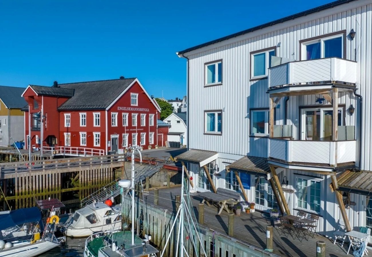 Apartment in Vågan - Hellandsøy apartment, Henningsvær