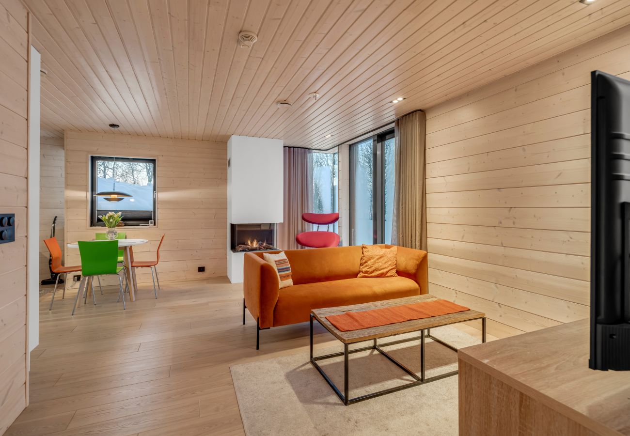 Apartment in Tromsø - Ecological wood house with a garden