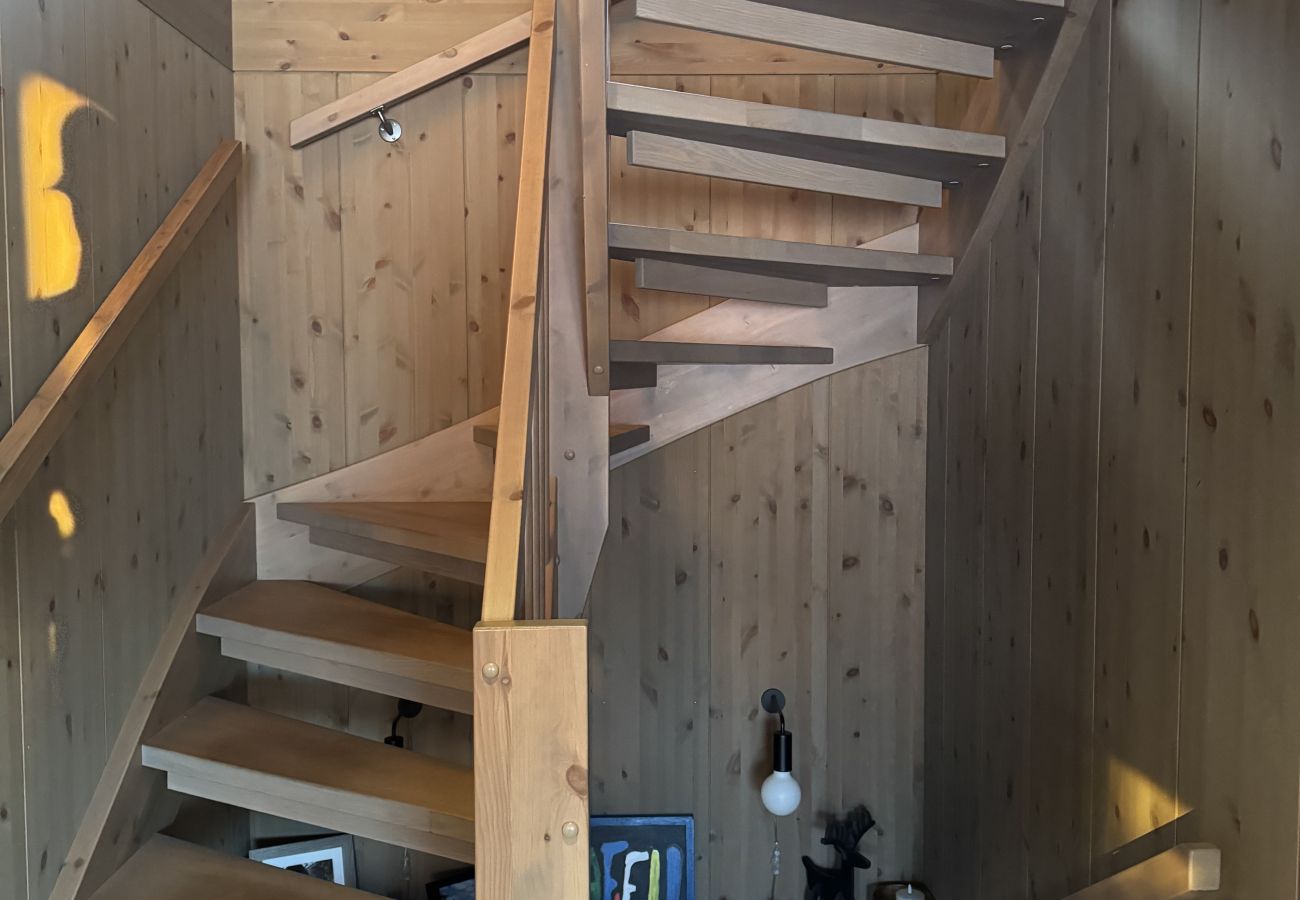 Cottage in Øyer - Beautiful Ski-in / Ski-out Cabin at the top of the mountain in Hafjell