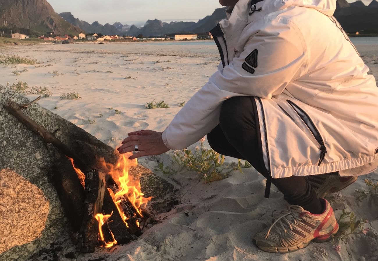 House in Flakstad - House by Ramberg Beach