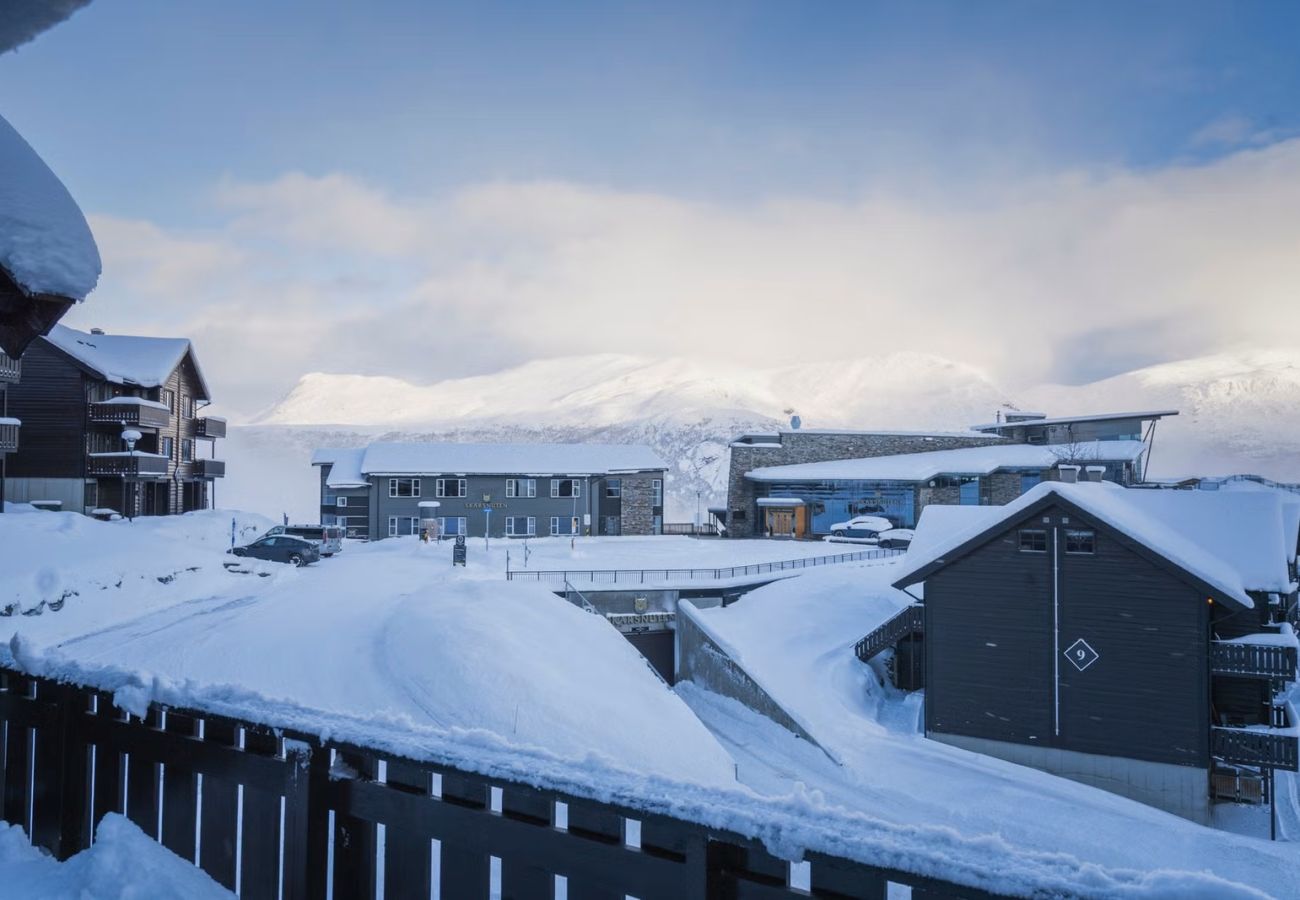 Apartment in Hemsedal - Large ski apartment in Skardsnuten, Ski/Inn-Ski/Out