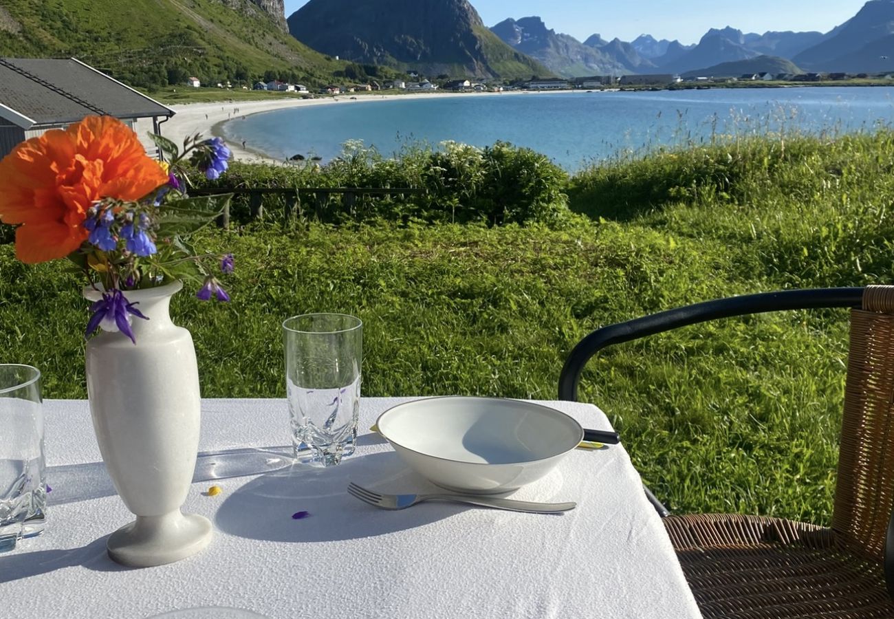 Studio in Flakstad - Koselig studio i Lofoten - nær Rambergstranda