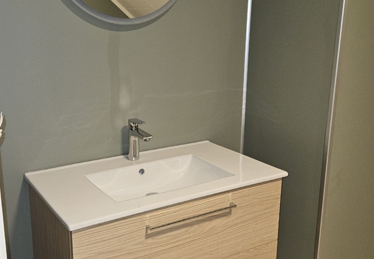 House in Flakstad - Fredly, beautiful home in Fredvang