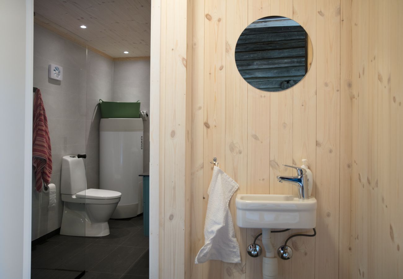 House in Ål - Architect designed sleeping box in barn