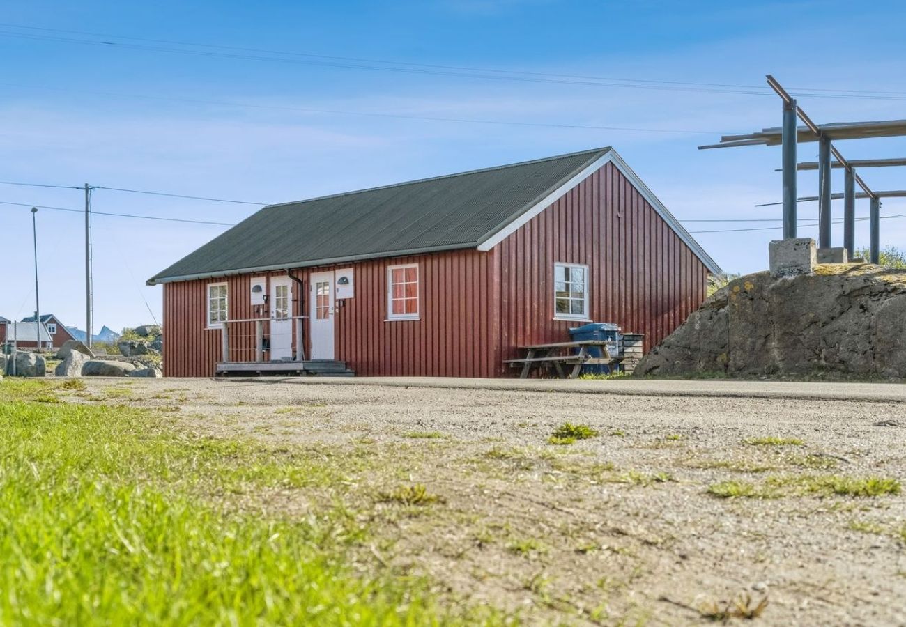 Cottage in Stamsund - Waterfront Twin Cabin A