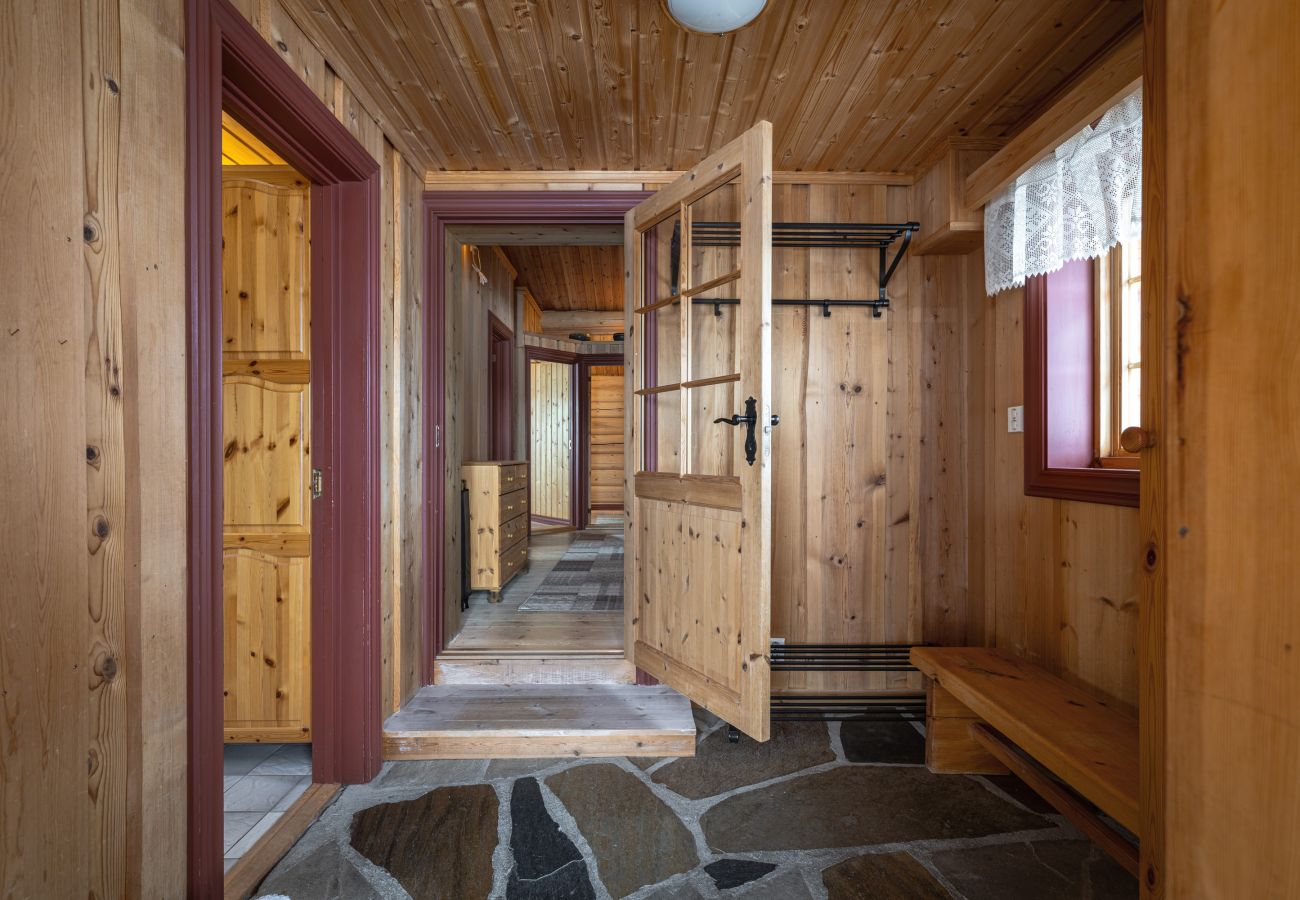 Cottage in Gol - Øynebråten Støl, Golsfjellet