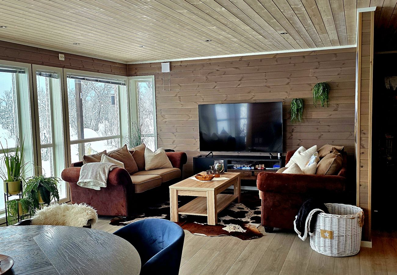 Cottage in Hol - Cosy mountain cabin with jacuzzi