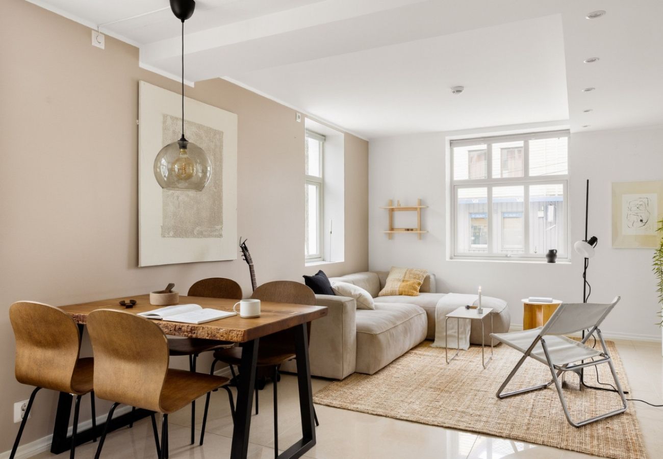 Apartment in Bergen - Modern apartment in Laksevåg with parking
