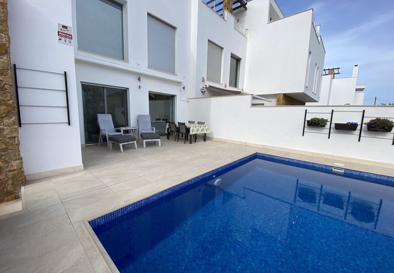 House in Torrevieja - Modern apartment in Torrevieja with pool